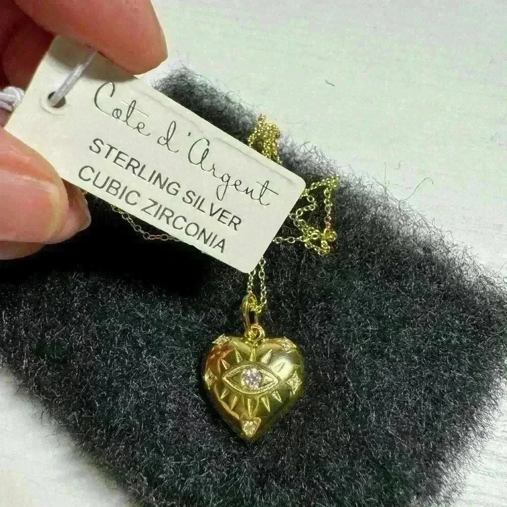 NWT Gold heart necklace with zirconia - Picture 4 of 6